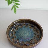 Ceramic plate in modernist art by Michael Andersen, Denmark, 1960s.