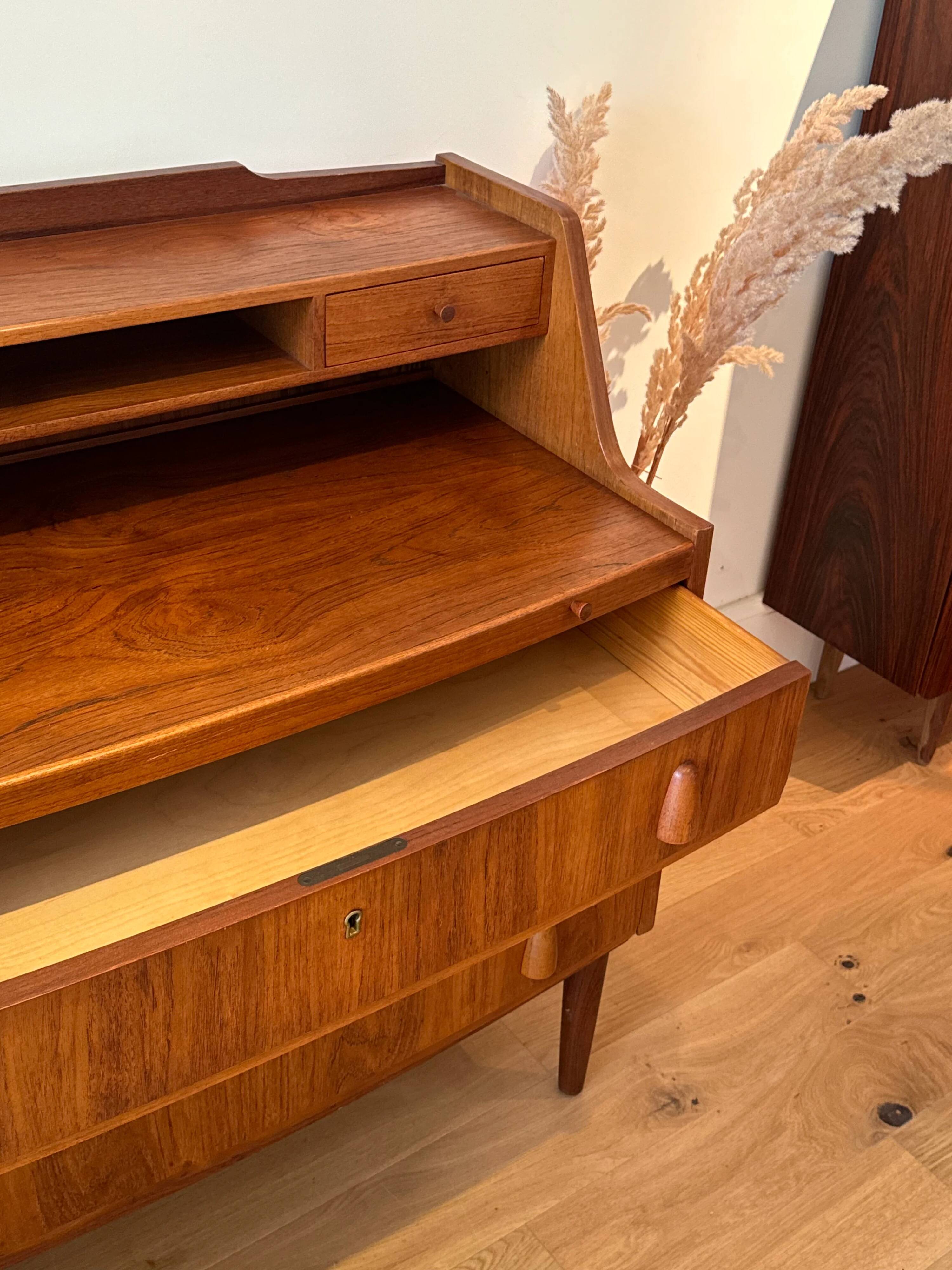 Vintage Scandinavian secretary "Oscar"