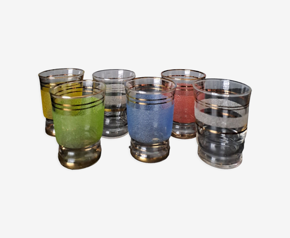 Suite de 6 verres granités