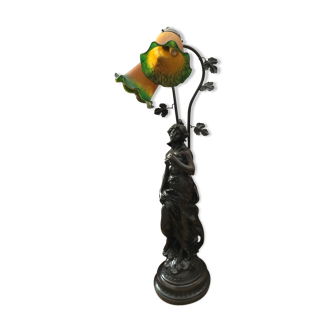 Art Nouveau-style lamp