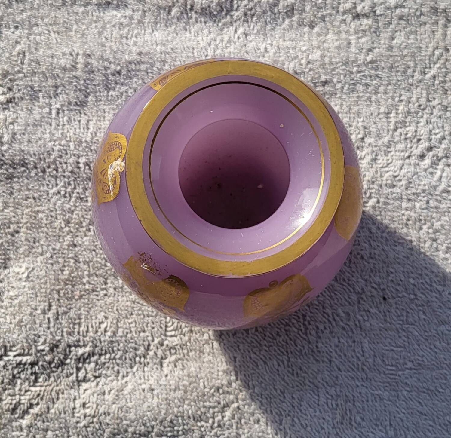 “Agate” ball vase from Baccarat