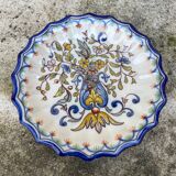 Assiette en faïence Montagnon Nevers