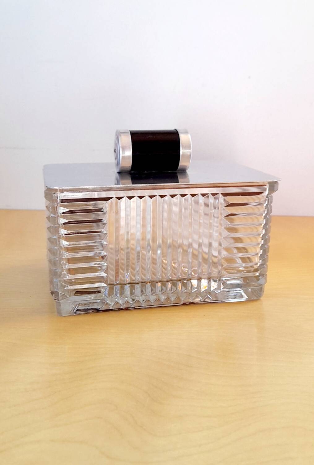 Art deco glass box