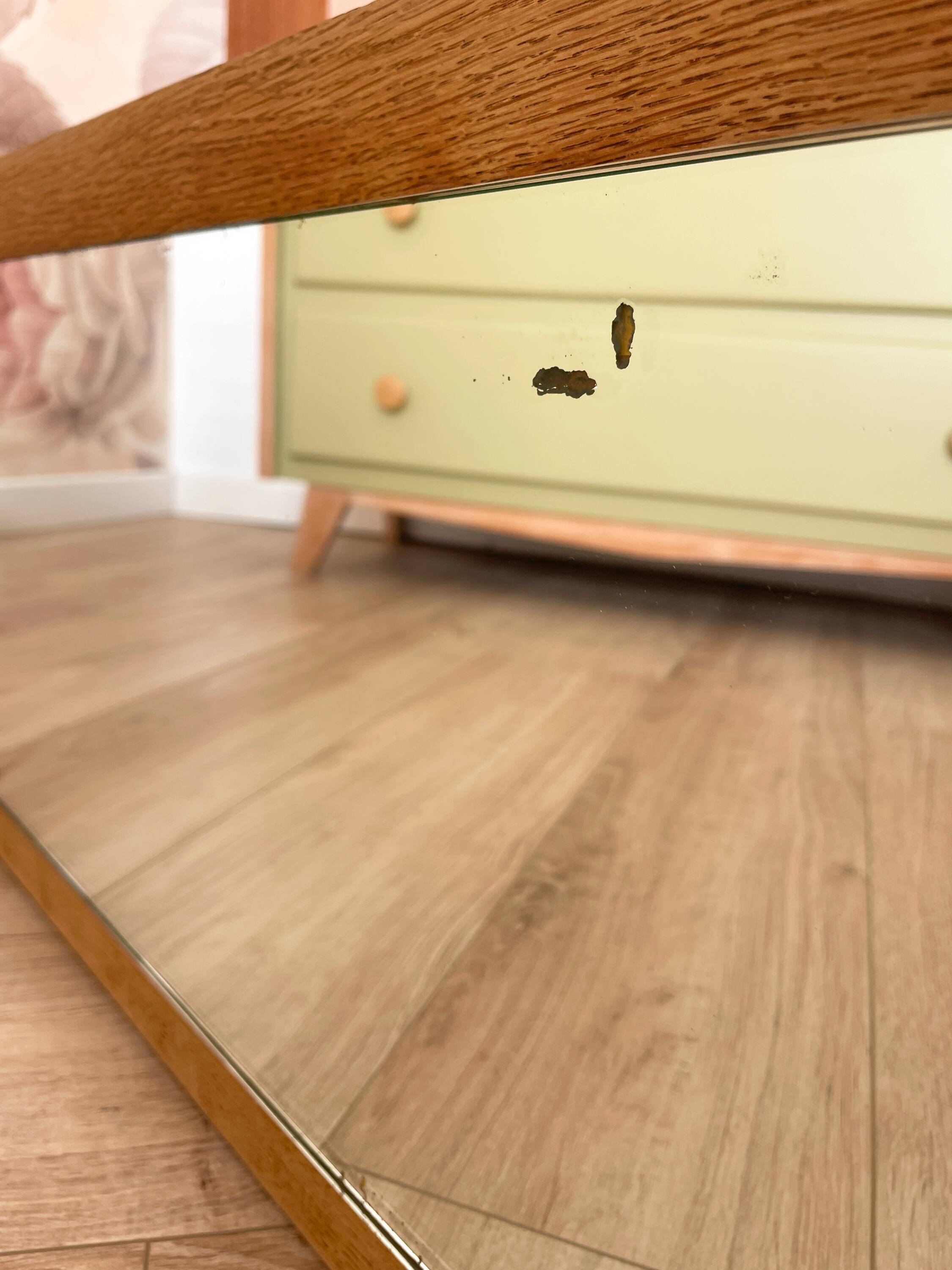 Trapezoidal oak mirror - 182x32cm