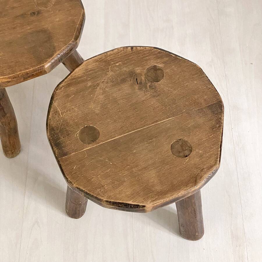 Paire de petits tabourets tripod brutaliste 50's