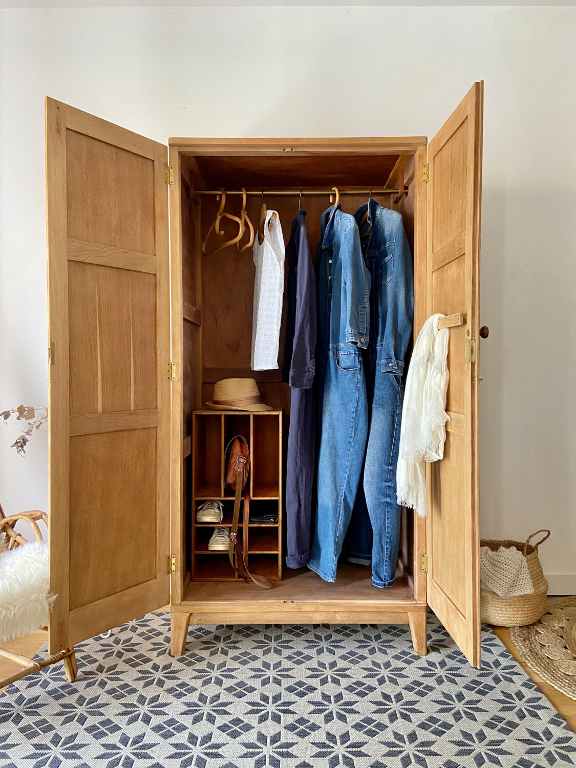 Vintage English wardrobe Shapland and Petter 1950 - 1960
