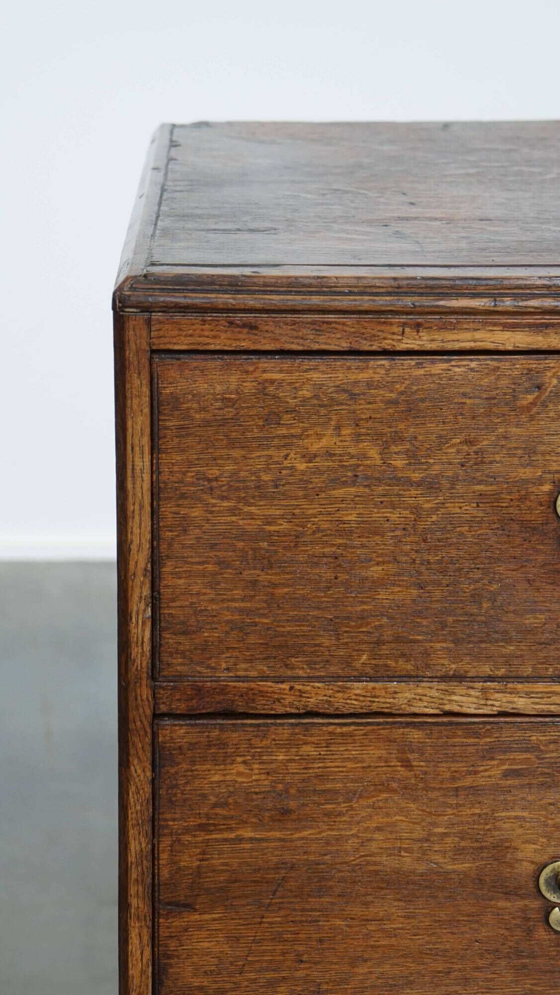 Antique Early 19th-Century English Oak Chest of Drawers/Commode