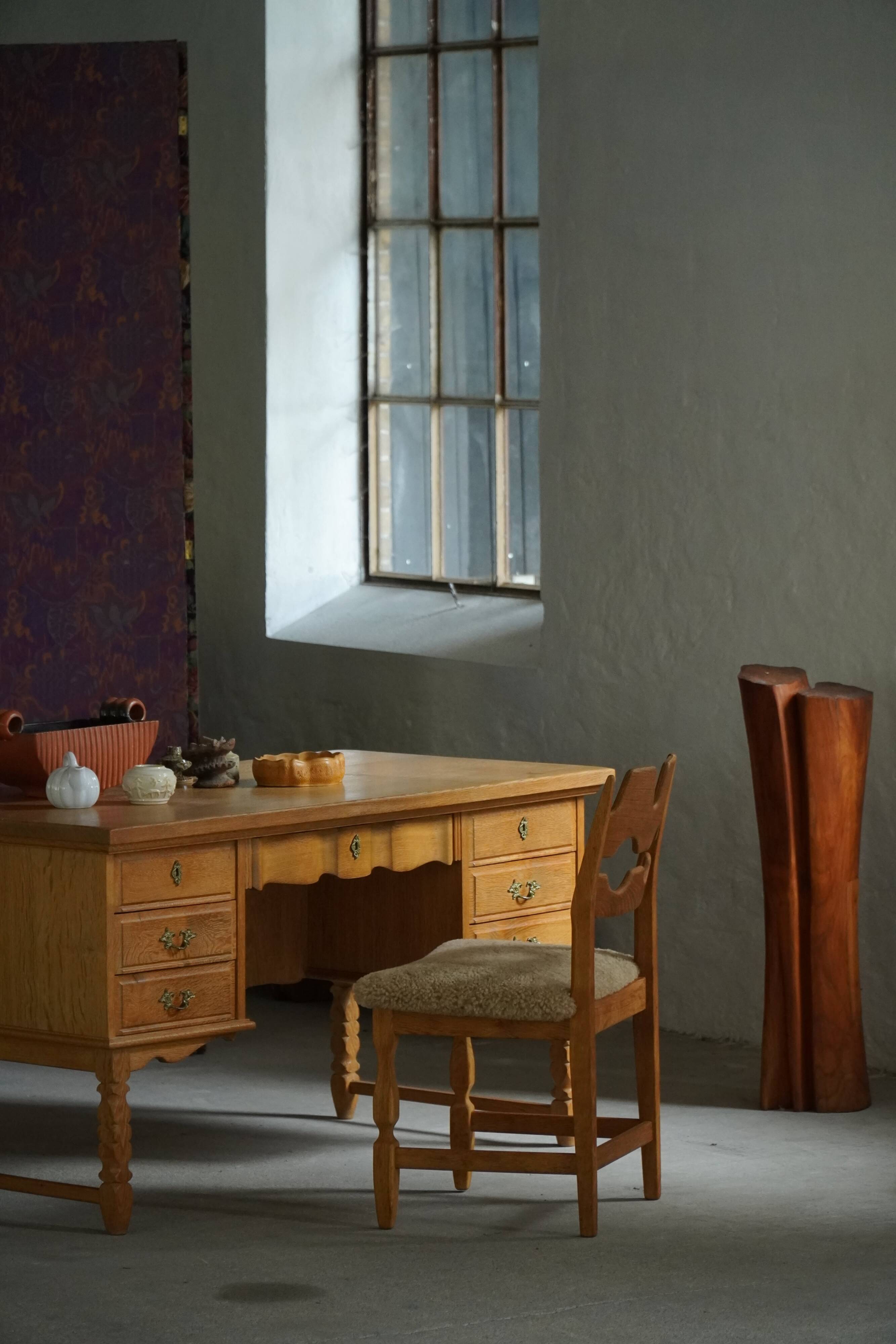 Bureau d'écriture danois de style « Mid-Century Modern », en chêne, de Henning Kjærnulf, 1960