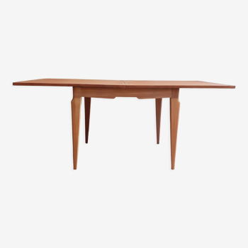 Table scandinave extensible