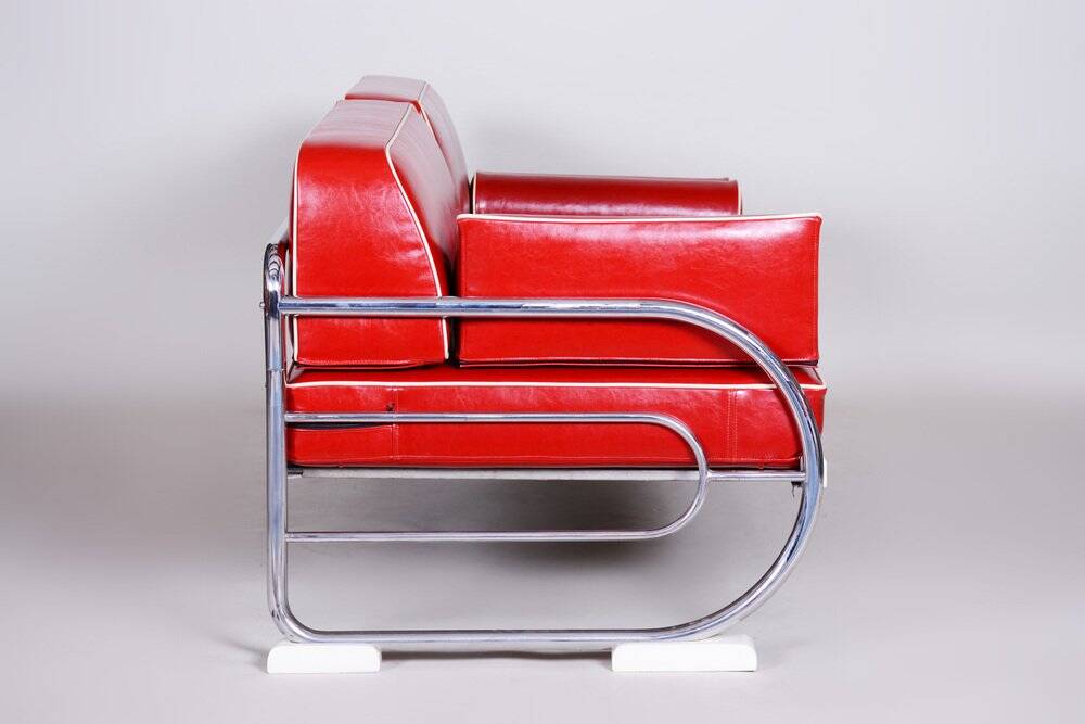 Bauhaus Sofa in Chrome-Plated Steel and Red Leather attributed to Robert Slezák, Former Czechoslovakia, 1950s