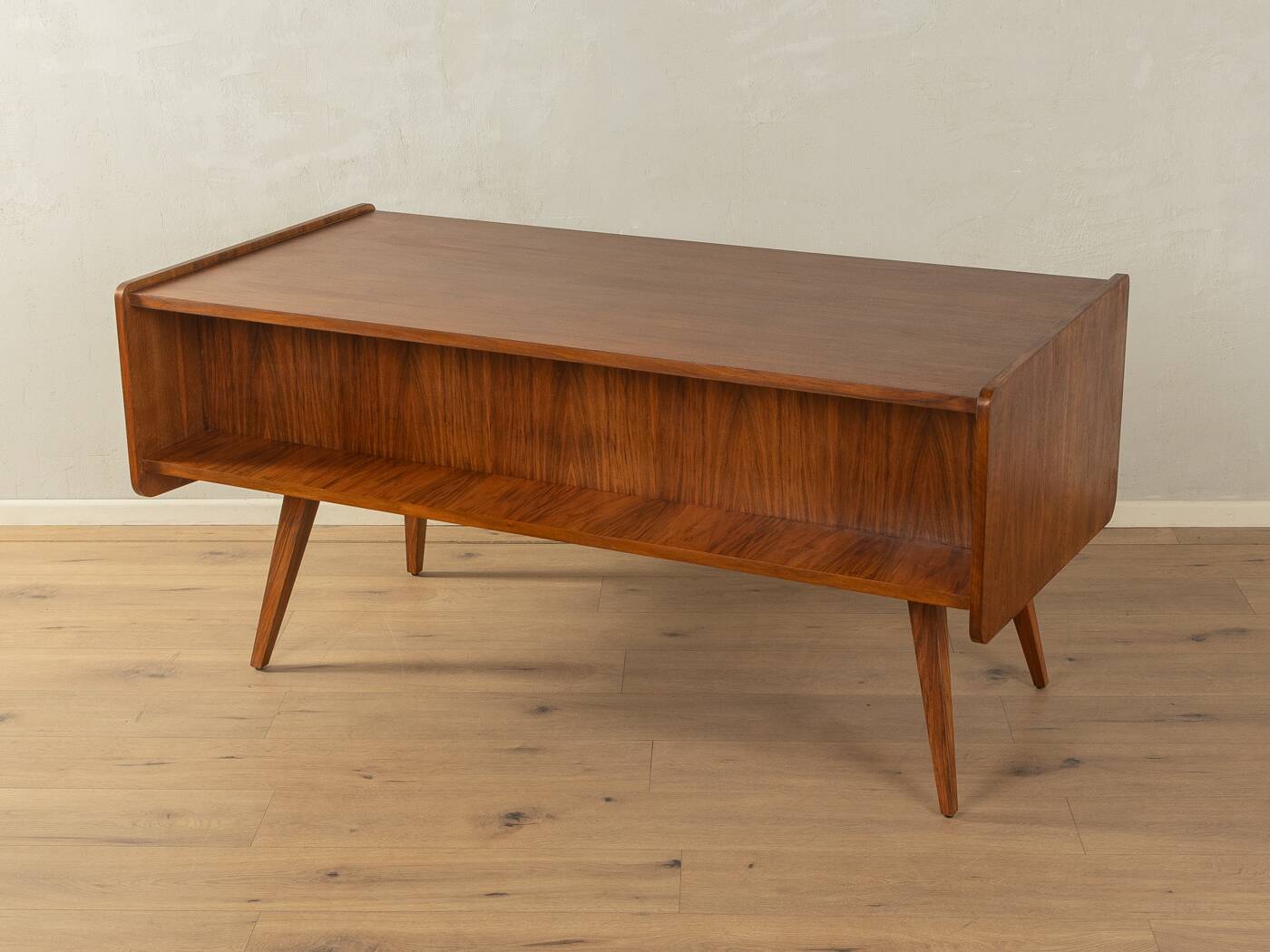 Bureau des années 1950