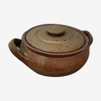 Old glazed stoneware pot