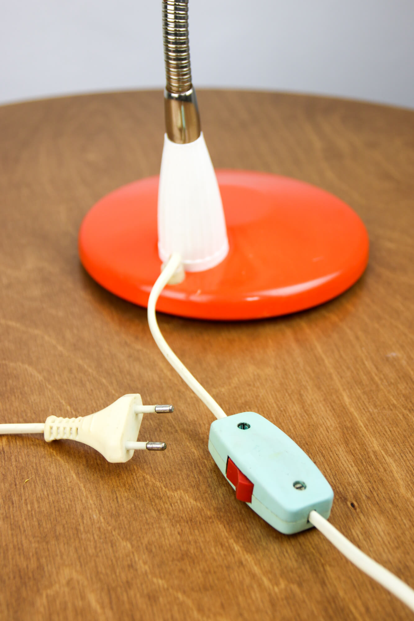 Adjustable Desk Lamp in Orange Painted Metal and Chrome-Plated Spiral Arm, 1970s