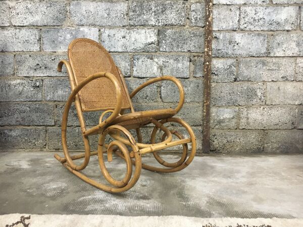 Rocking chair en rotin bambou et osier vintage 1950