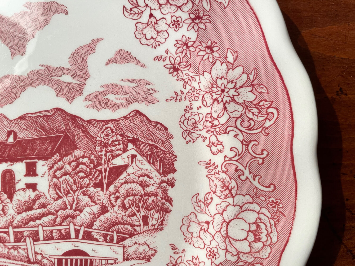 6 Fontebasso English style dinner plates