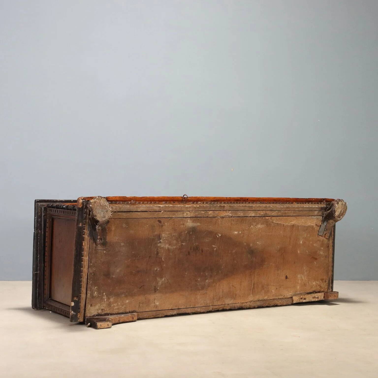 18th-century walnut chest with mouldings