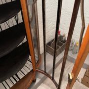 Vintage curved display case in wood and glass – Art Deco style / 1940s