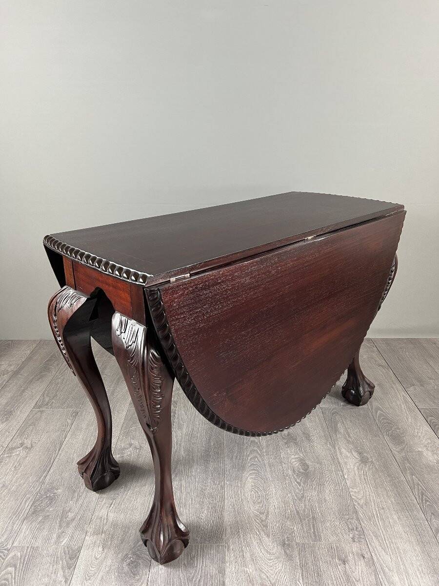 Mahogany drop-leaf table, 20th century