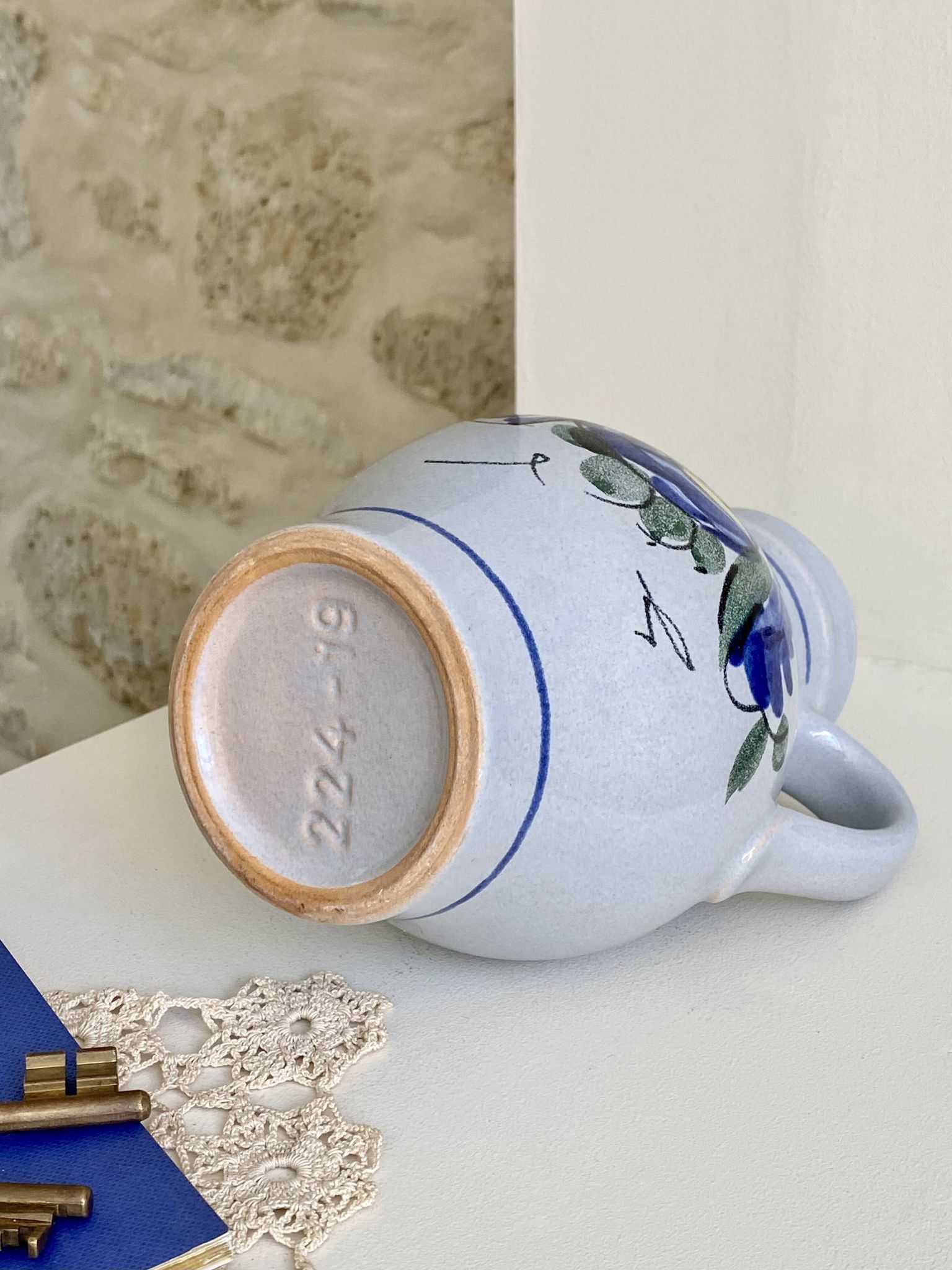 Ceramic jug
