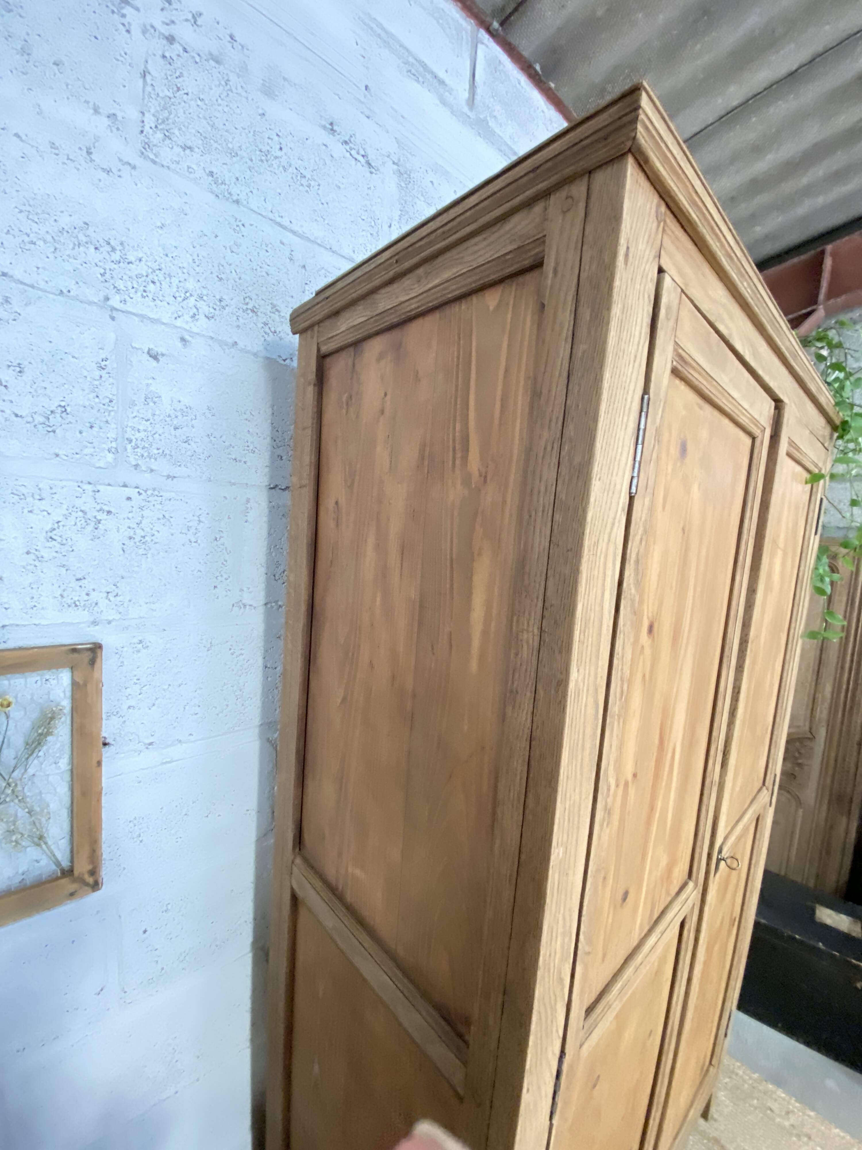 Parisian solid wood wardrobe