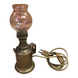 Ancienne lampe a huile électrifiée abeille laiton + verre vintage