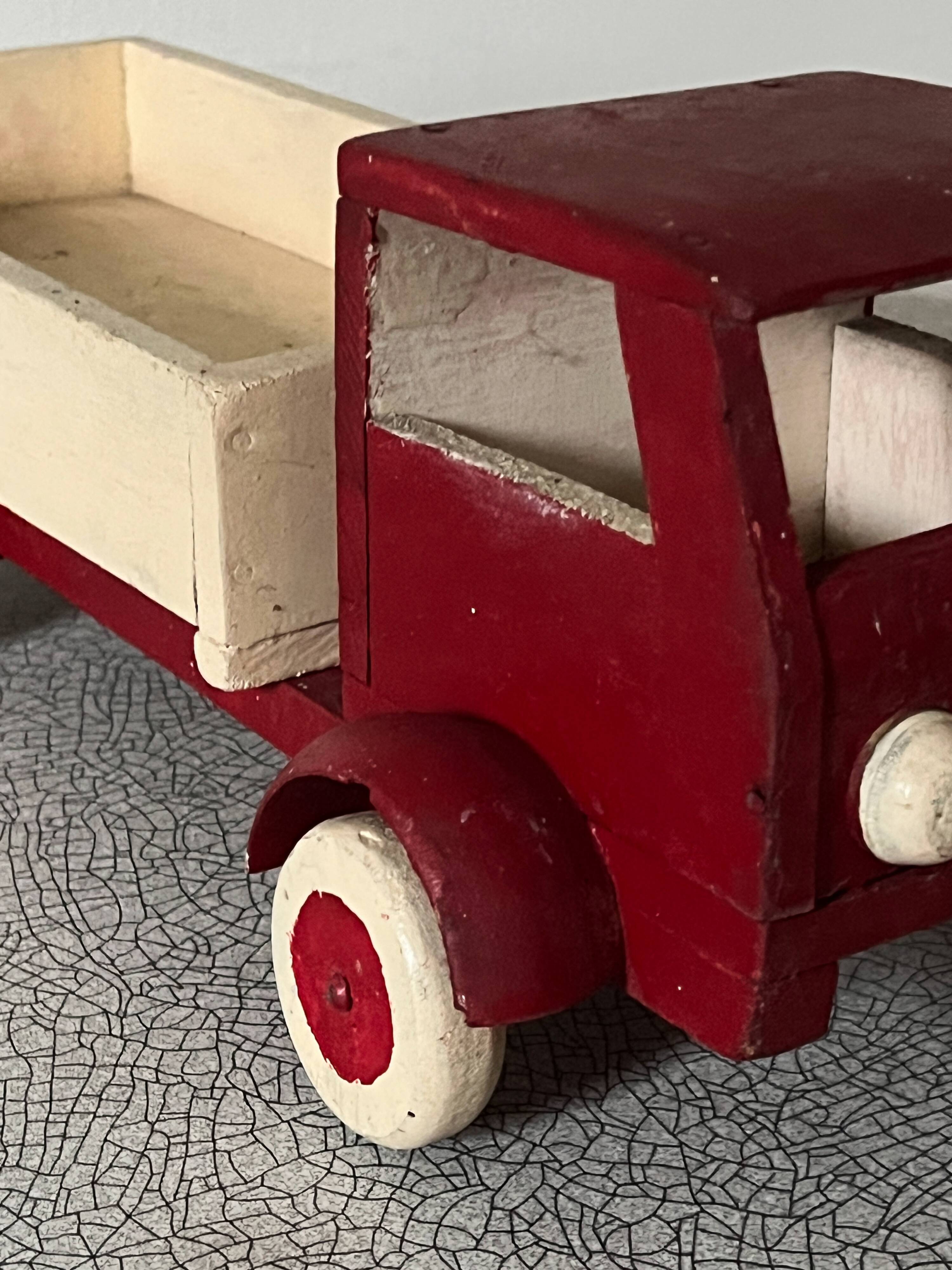 Wooden tipping lorry, vintage toy