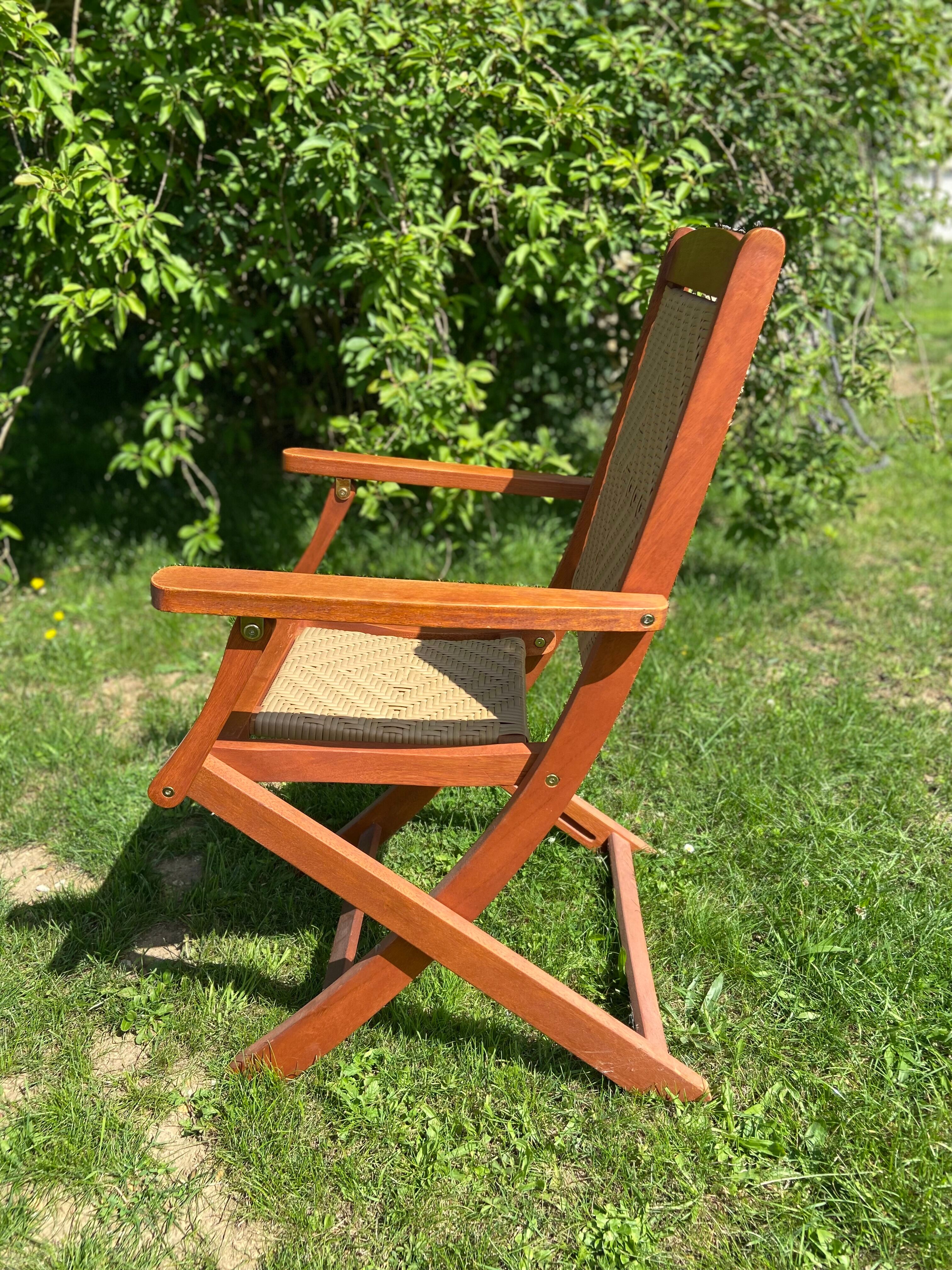 Folding chair