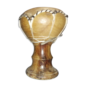 Djembe in solid wood and skin