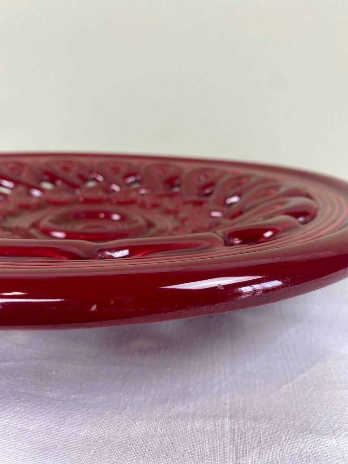 Large fruit bowl from the 1940s