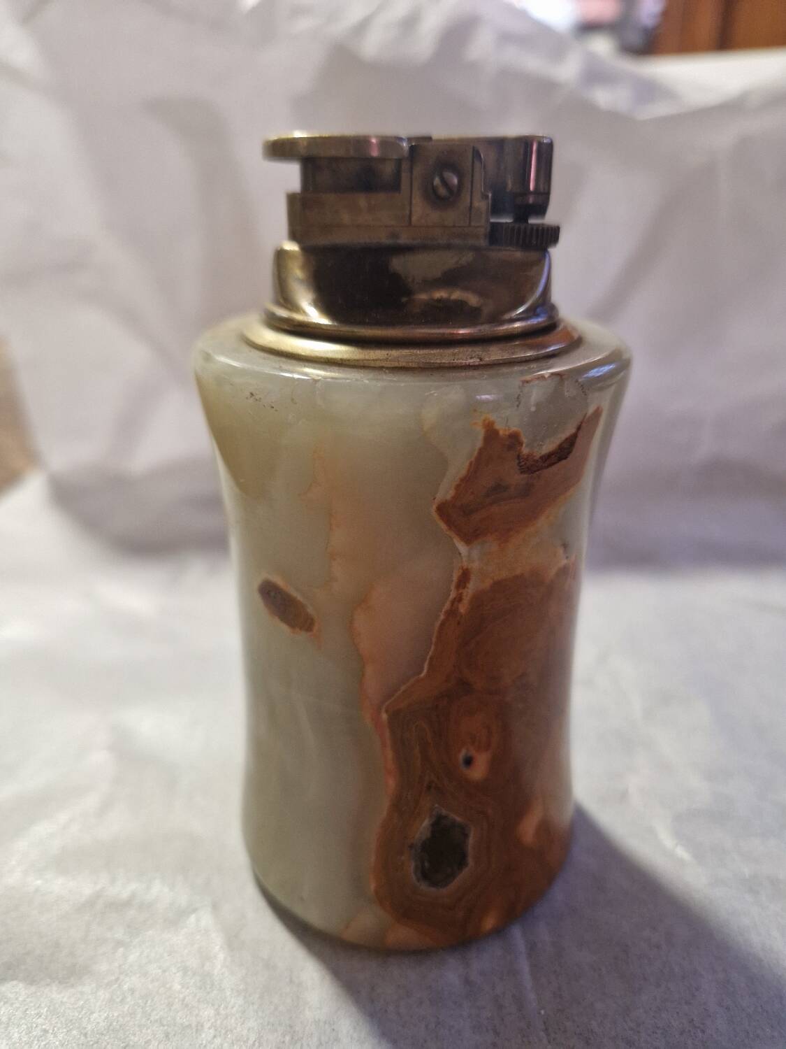 Vintage onyx lighter from the 60s/70s.