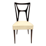 Ensemble de six chaises de salle à manger en hêtre noirci avec revêtement en skaï ivoire, Italie