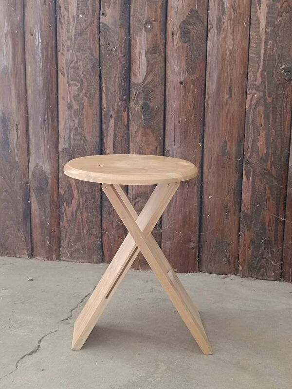 Tabouret pliant