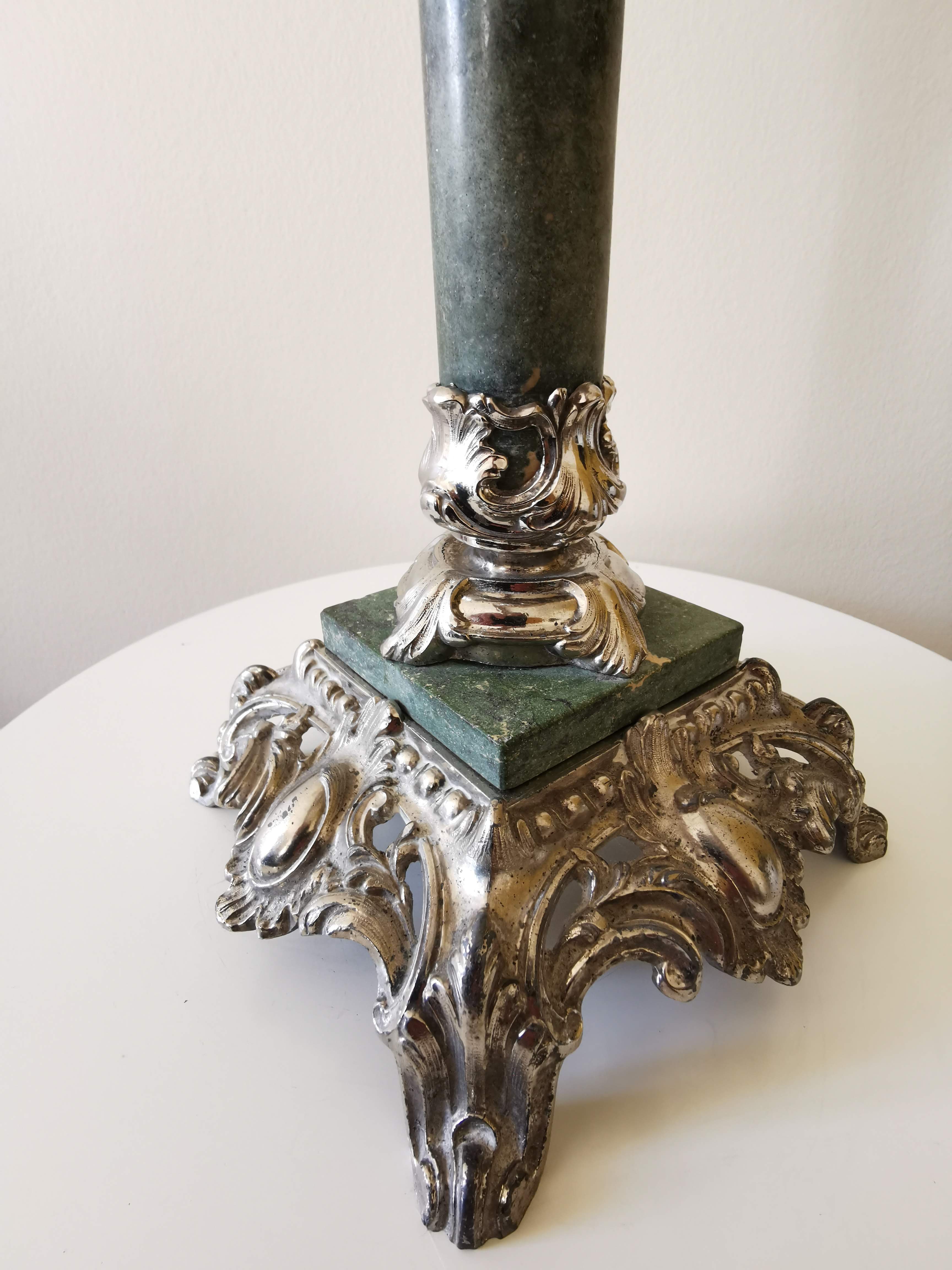 Kerosene lamp late nineteenth century mounted on Corinthian column.