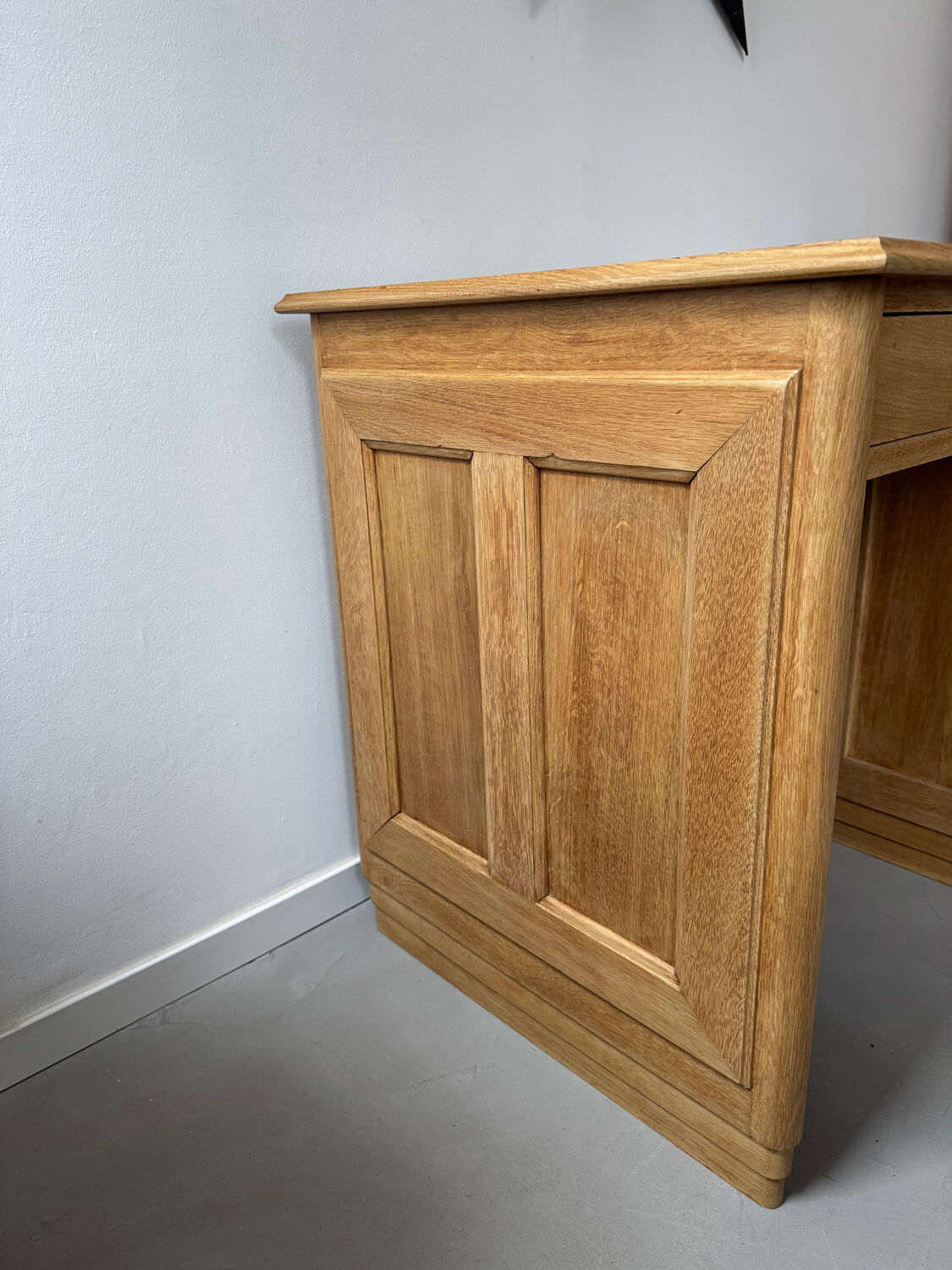 Solid oak desk