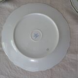 6 flat plates and 1 round dish haviland limoges with green and gold horn