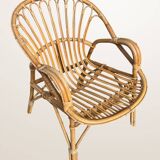 Basket chair in rattan