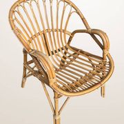Basket chair in rattan