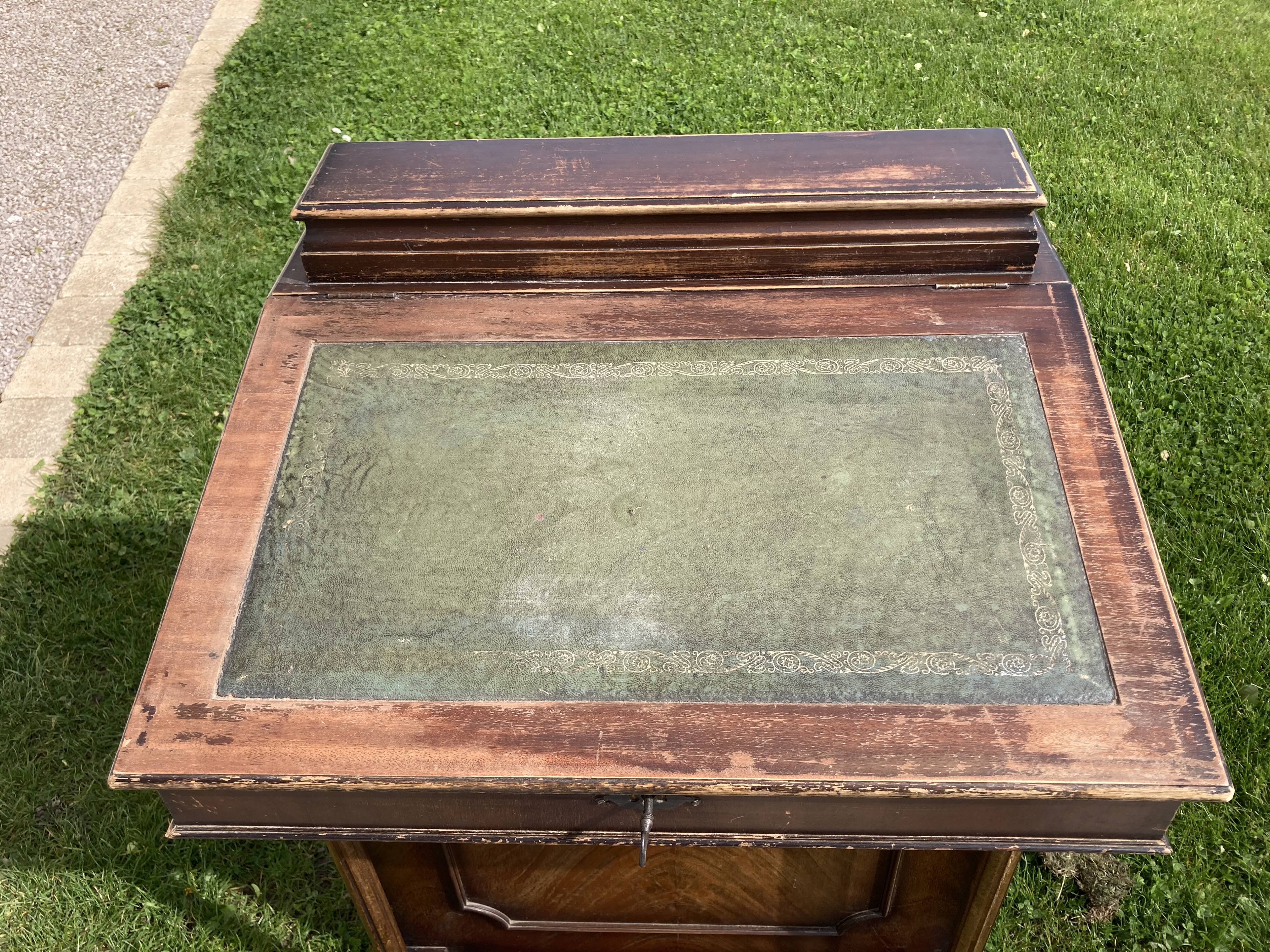 Bureau secrétaire Davenport