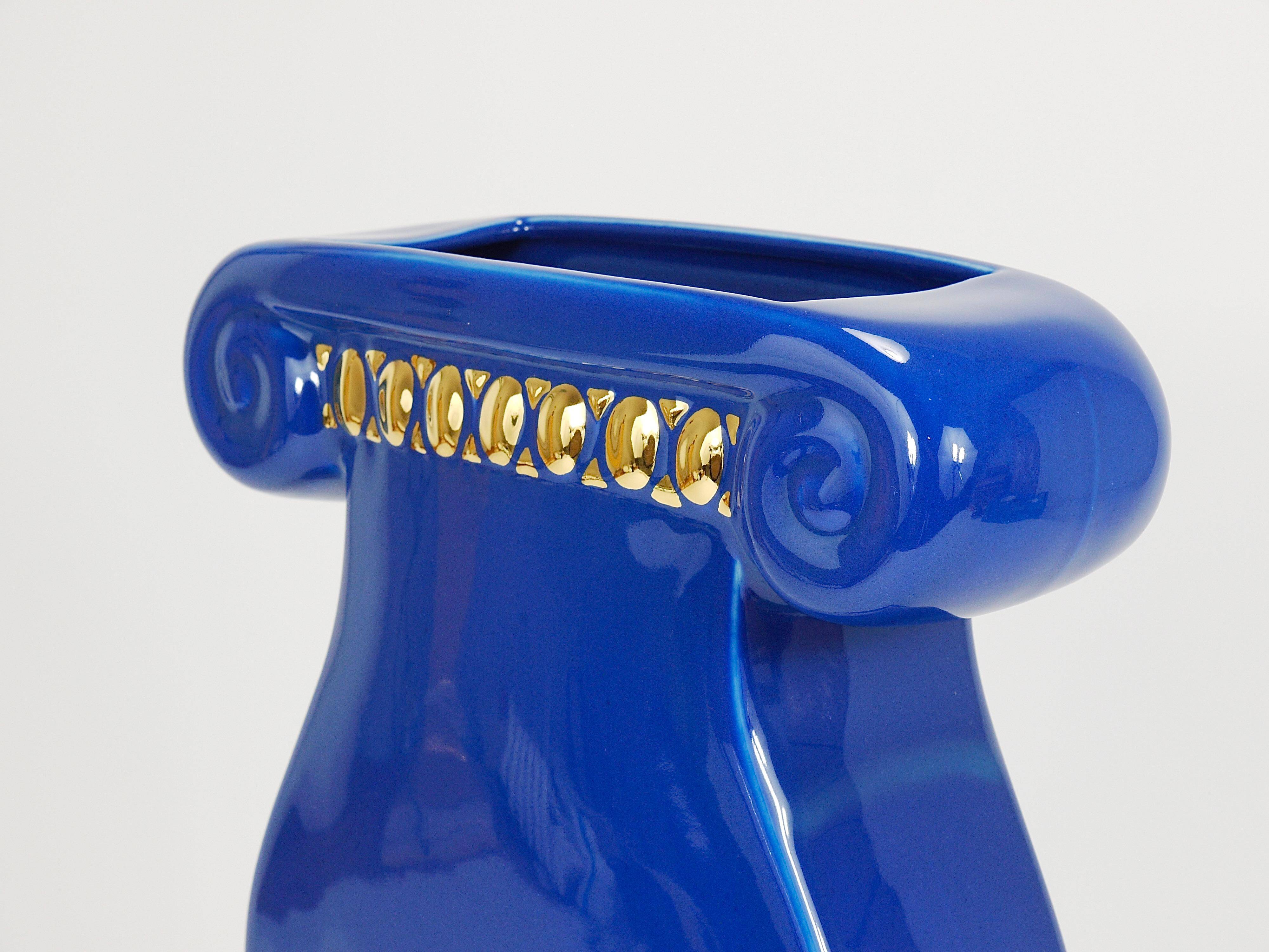 Heide Warlamis Vase Postmodern Grand Design Memphis, Vienna Collection, 1980s