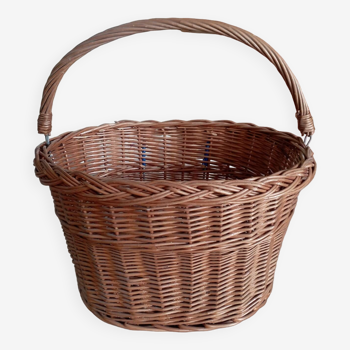 Wicker basket