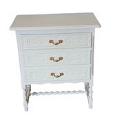 Vintage chest of drawers