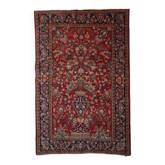Handmade antique Persian Kashan rug 136cm x 204cm, 1910s