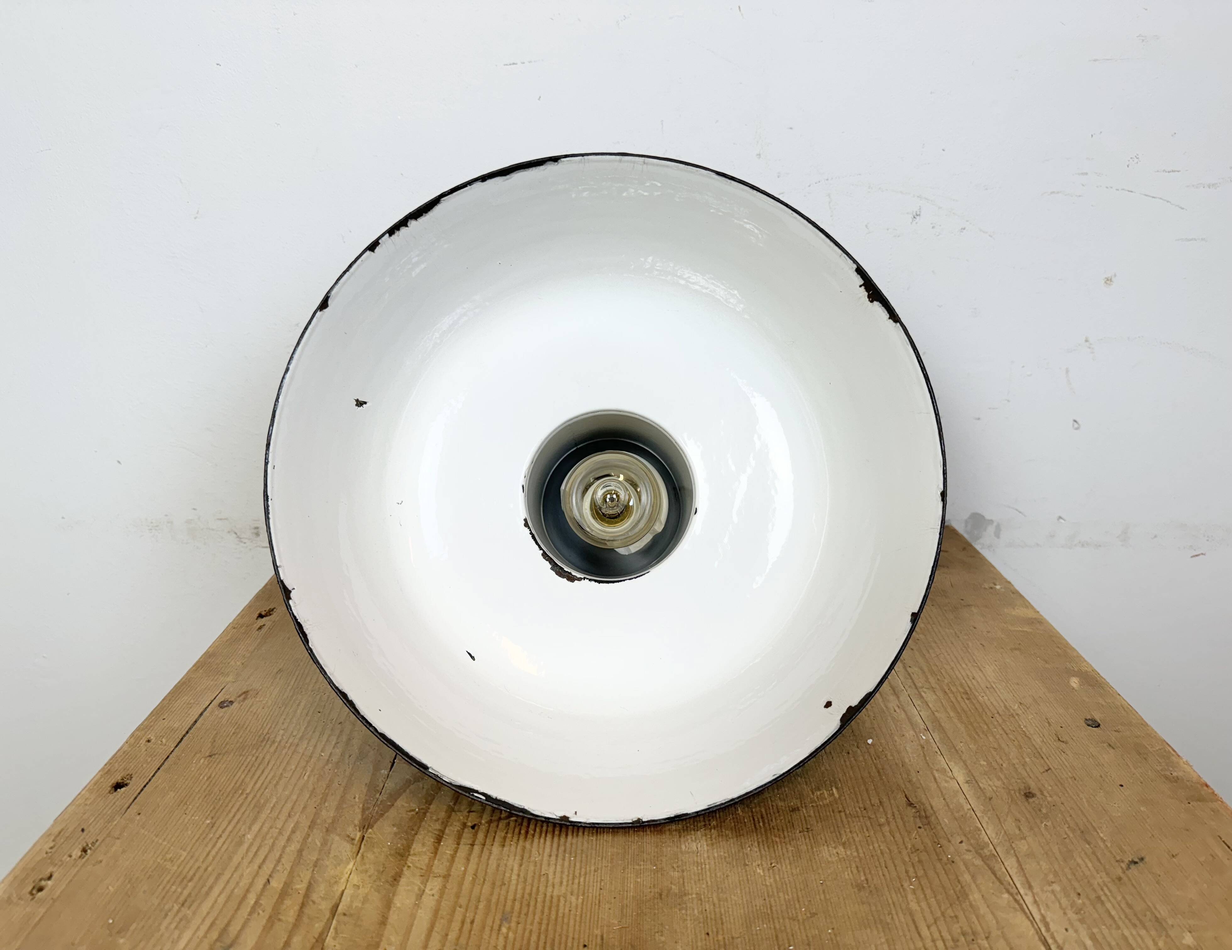 Industrial Black Enamel Factory Lamp with Cast Iron Top, 1930s
