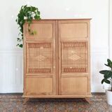 Armoire cannée