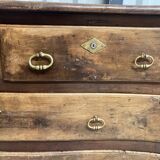 Antique curved walnut chest of drawers – 4 drawers