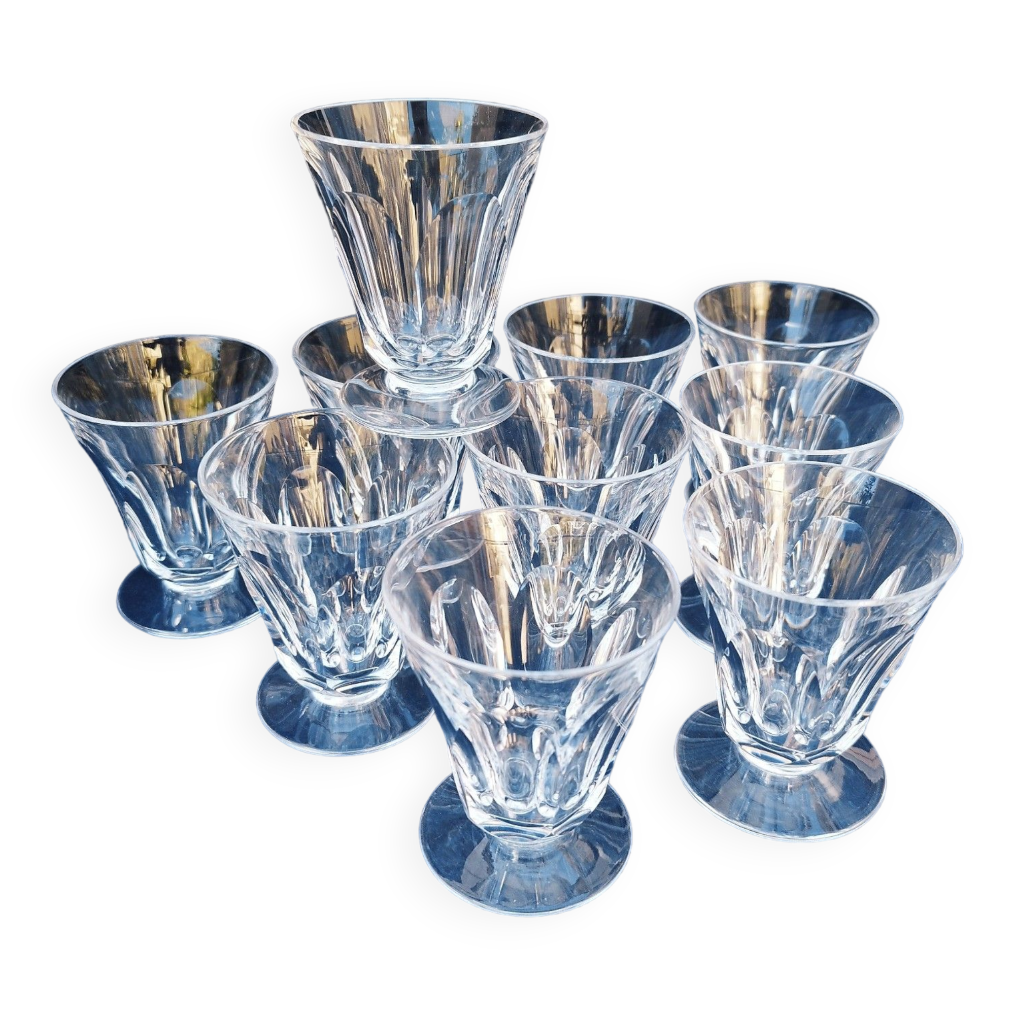 10 verres à vin blanc  facettes