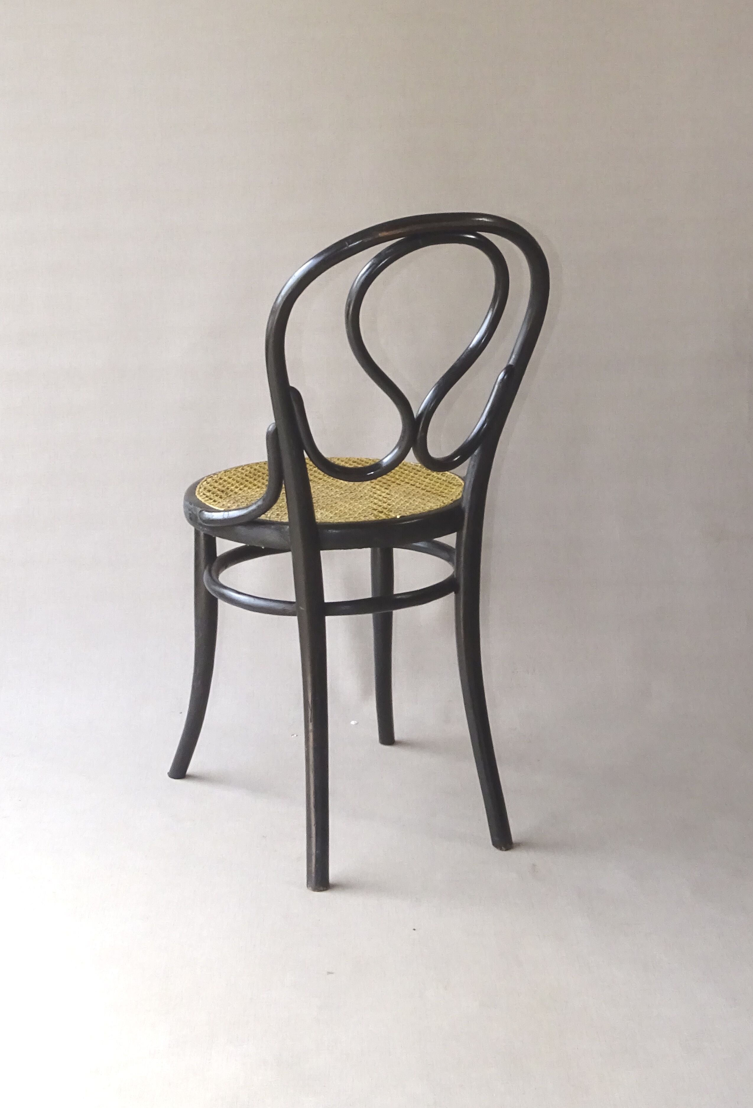 Fauuse pair of chairs n°20"omega" of thonet and lebrun, around 1880