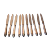 10 couteaux en métal argenté