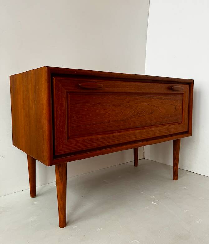Scandinavian low "TV" unit in teak.