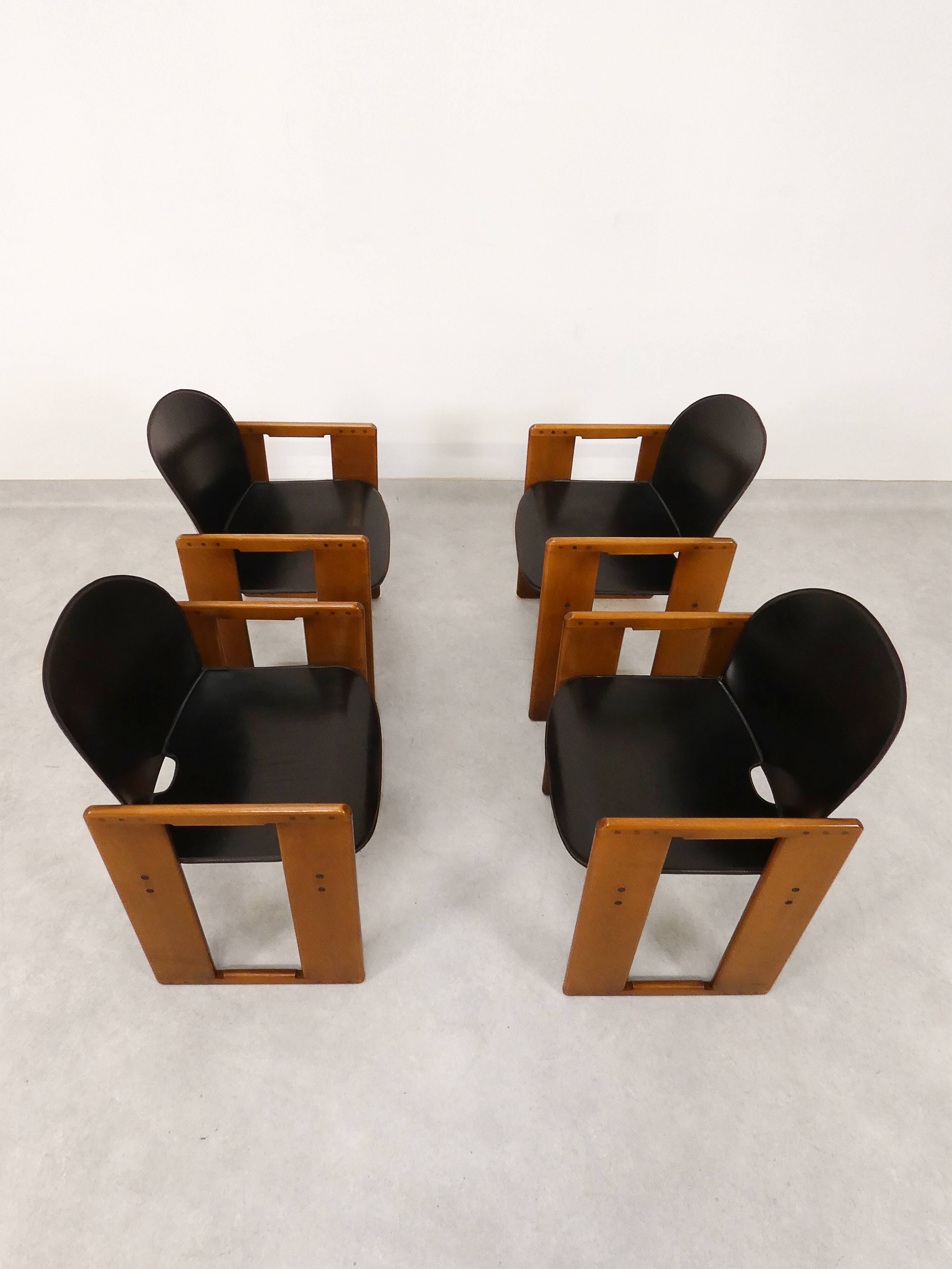 4 dining chairs - 'Dialogo' - Afra & Tobia Scarpa